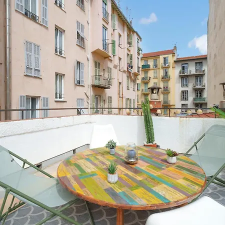 Renting - Barberis - Unique Getaway 2-room With Rooftop Terrace 아파트